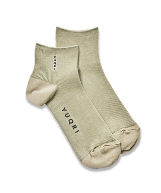 Silky ankle