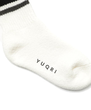〈SET ITEM〉 puffy  black & puffy line white x black